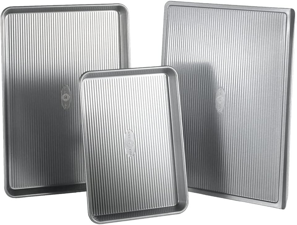 3-Piece Silver Aluminized Steel Non-Stick Bakeware Set