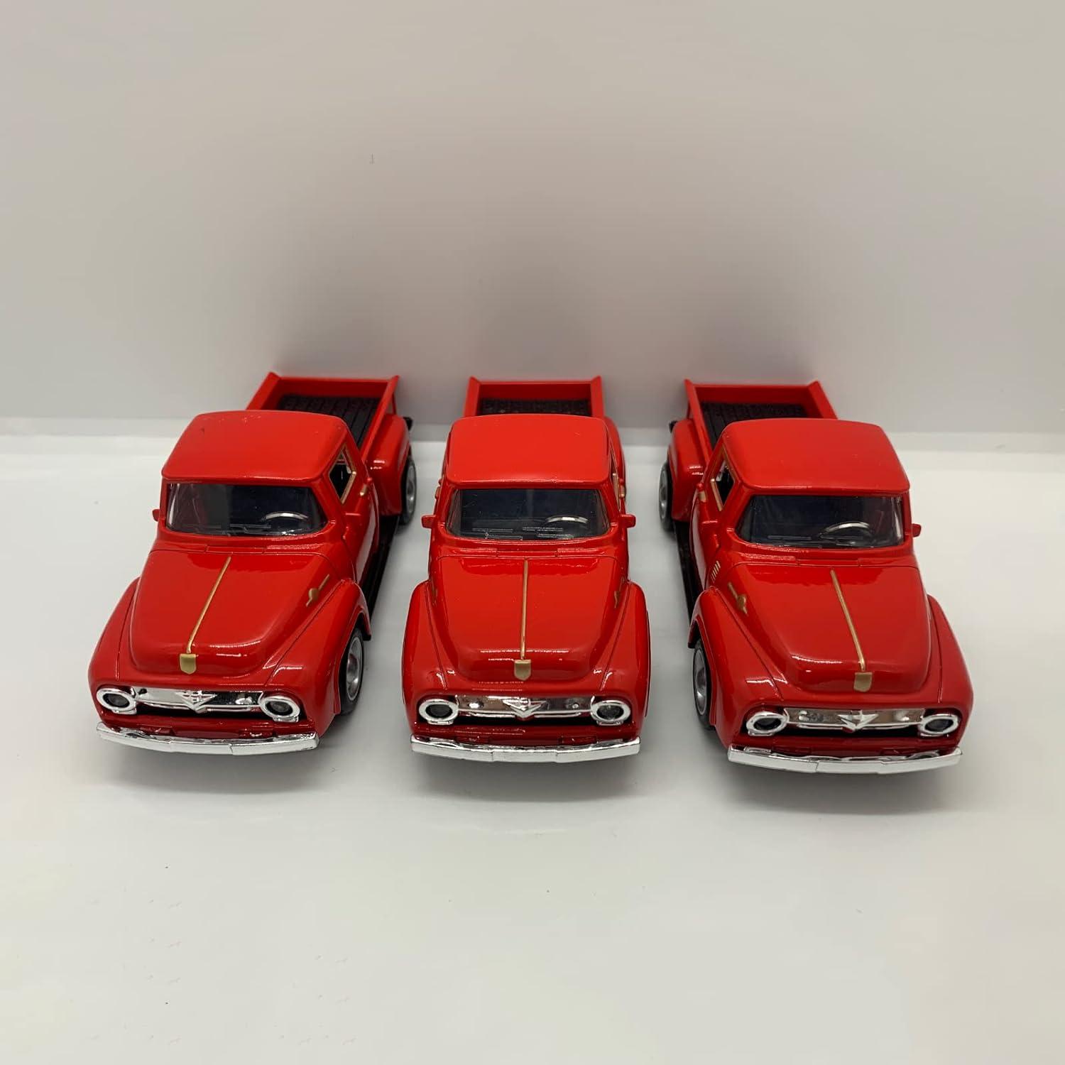 Vintage Truck Decor,Pickup Metal Vehicle for Farmhouse Mini Truck Adornment Home/Table/Desk Xmas Ornaments Festivals Truck with Movable Wheels Valentine's Day Decor Christmas/Birthday Gifts for Kids