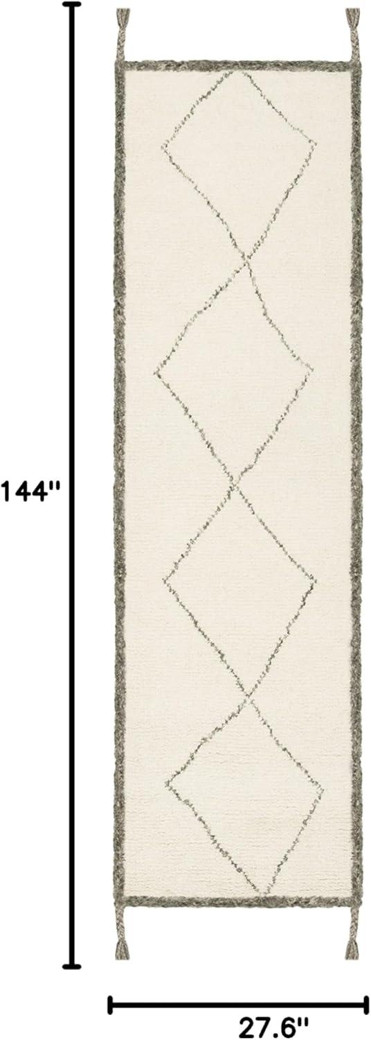 Casablanca CSB911 Hand Knotted Moroccan Area Rug  - Safavieh