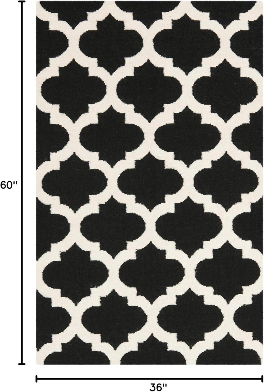 SAFAVIEH Dhurries Aditya Geometric Area Rug, Black/Ivory, 3' x 5'