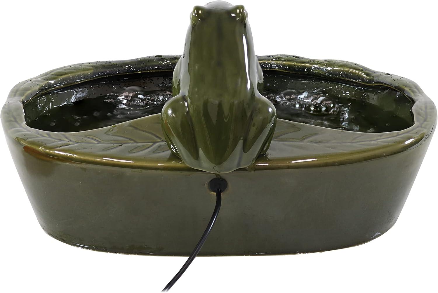 Sunnydaze Outdoor Solar Powered Ceramic Spitting Frog Water Fountain with Submersible Pump - 7" - Green