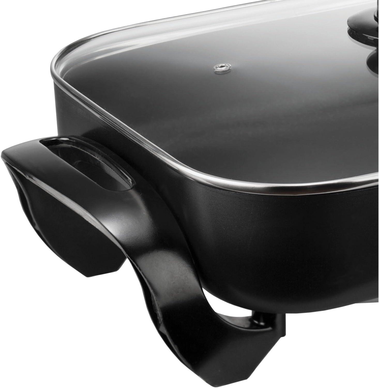 Brentwood Appliances Brentwood Appliances Non Stick Electric Skillet with Glass Lid