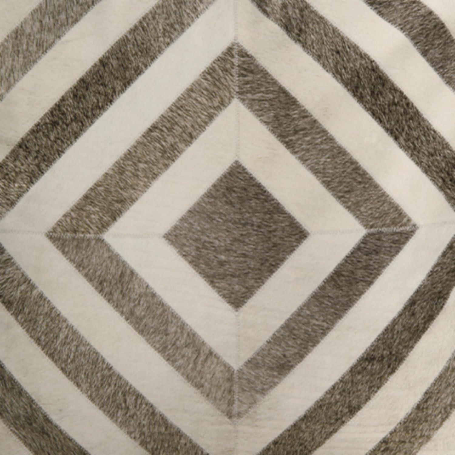 Signature Design by Ashley Casual Hartselle Pouf  Brown