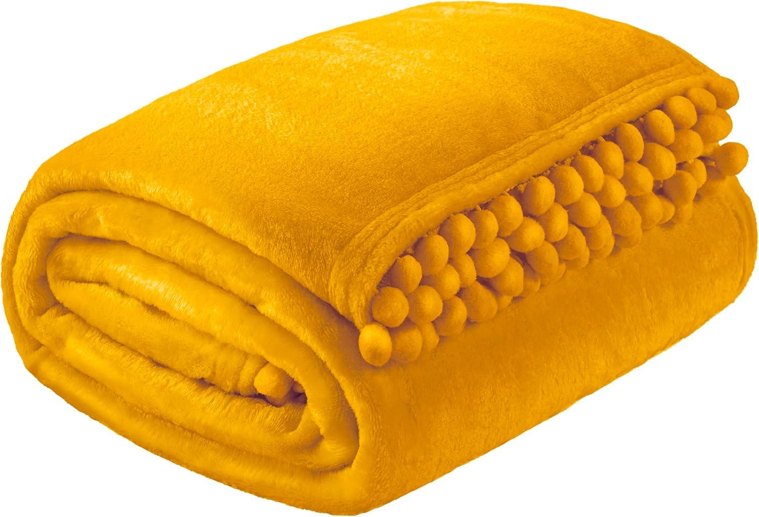 Pavilia Hand Woven Throw Blanket