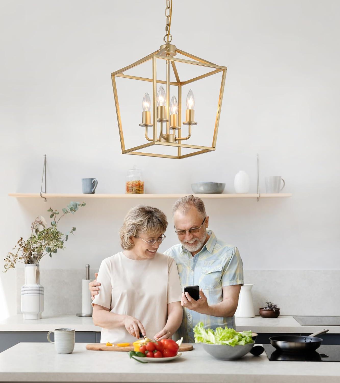 Valentin Gold 4-Light Metal Lantern Chandelier