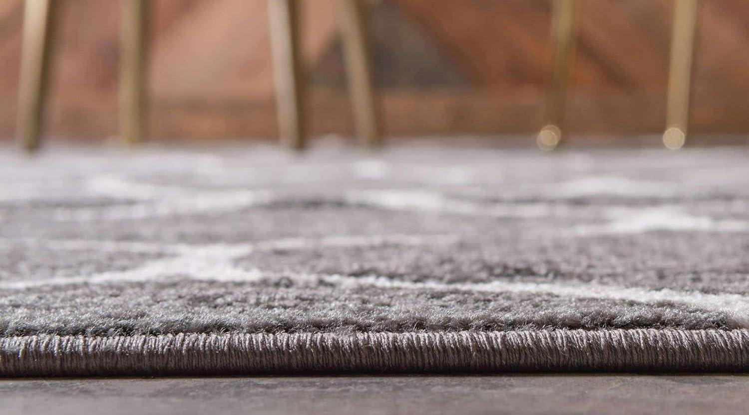 Unique Loom 6' 0 x 6' 0 Trellis Frieze Rounded Dark Gray Area Rug