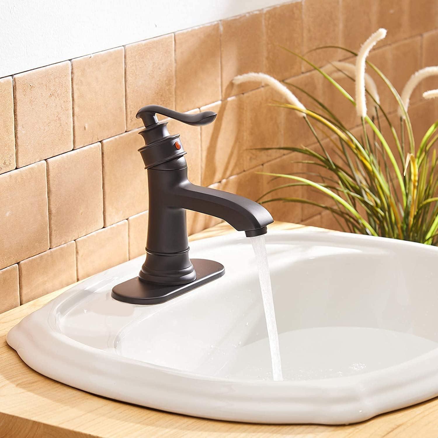 Single-Hole Single-handle Bathroom Faucet with Drain Assembly