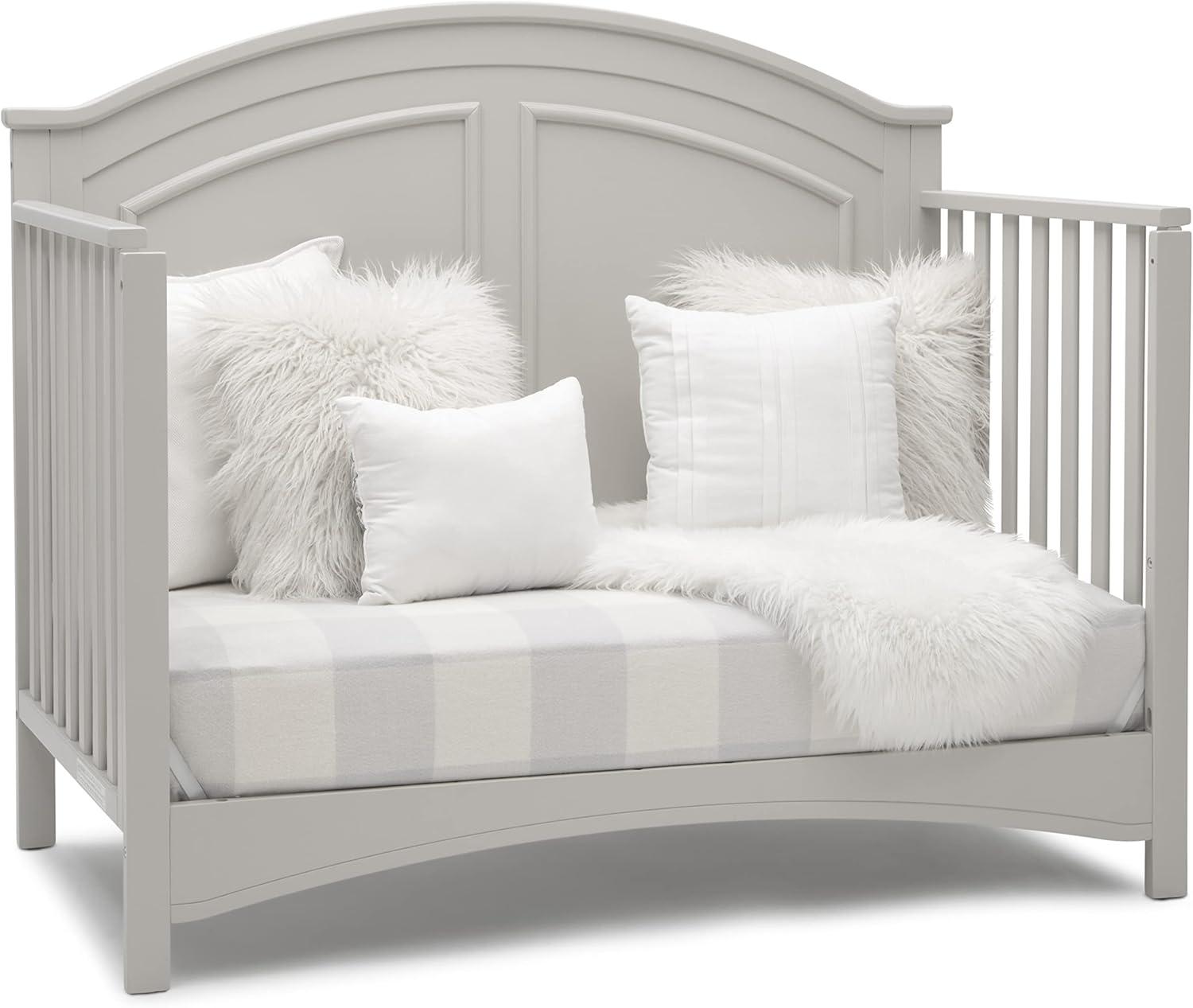 Delta Children Perry 6-in-1 Convertible Crib