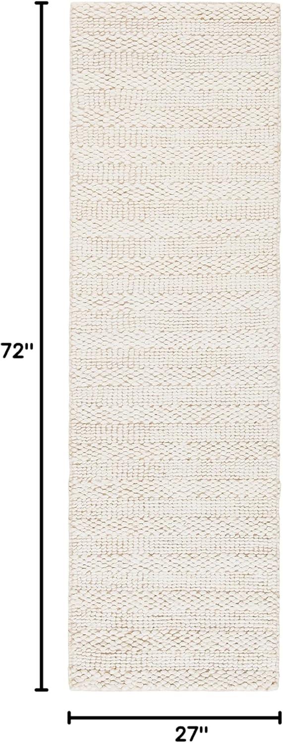 SAFAVIEH Natural Fiber Henrika Braided Runner Rug, Bleach, 2'3" x 6'