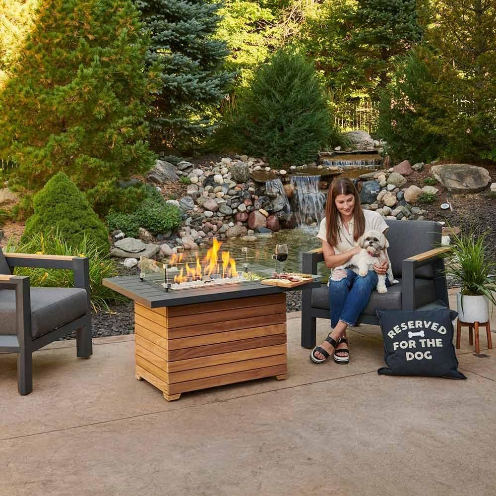 Outdoor GreatRoom Darien Fire Table, Aluminum & Teak, LP/NG, Spark, 42x30in.