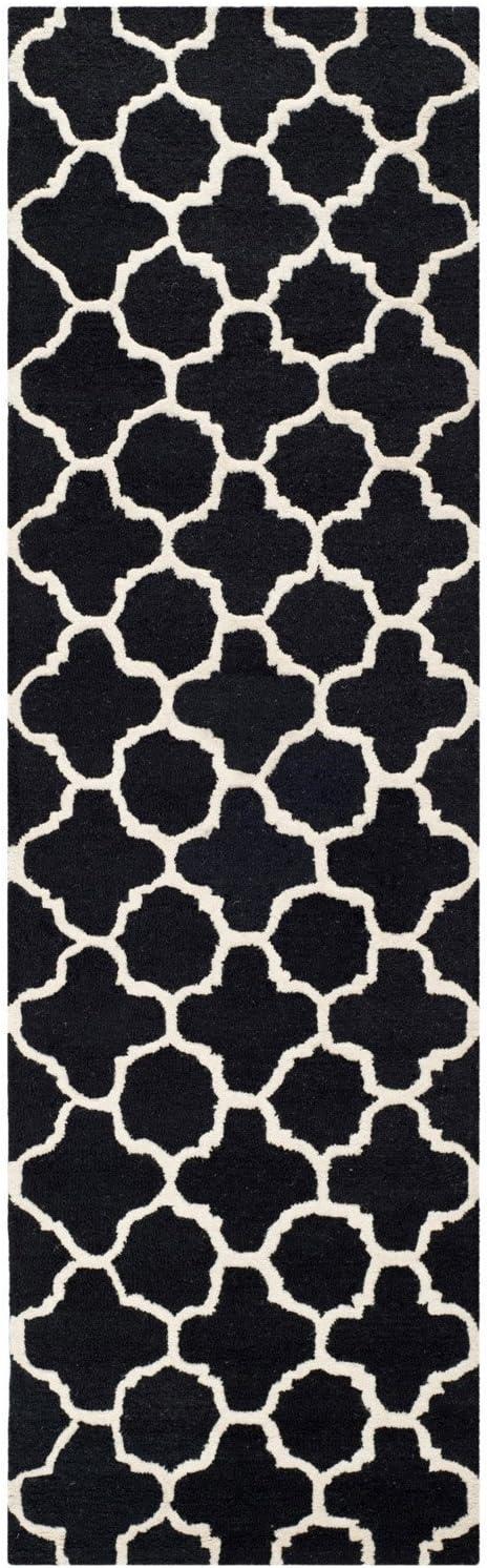 Cambridge CAM130 Hand Tufted Area Rug  - Safavieh