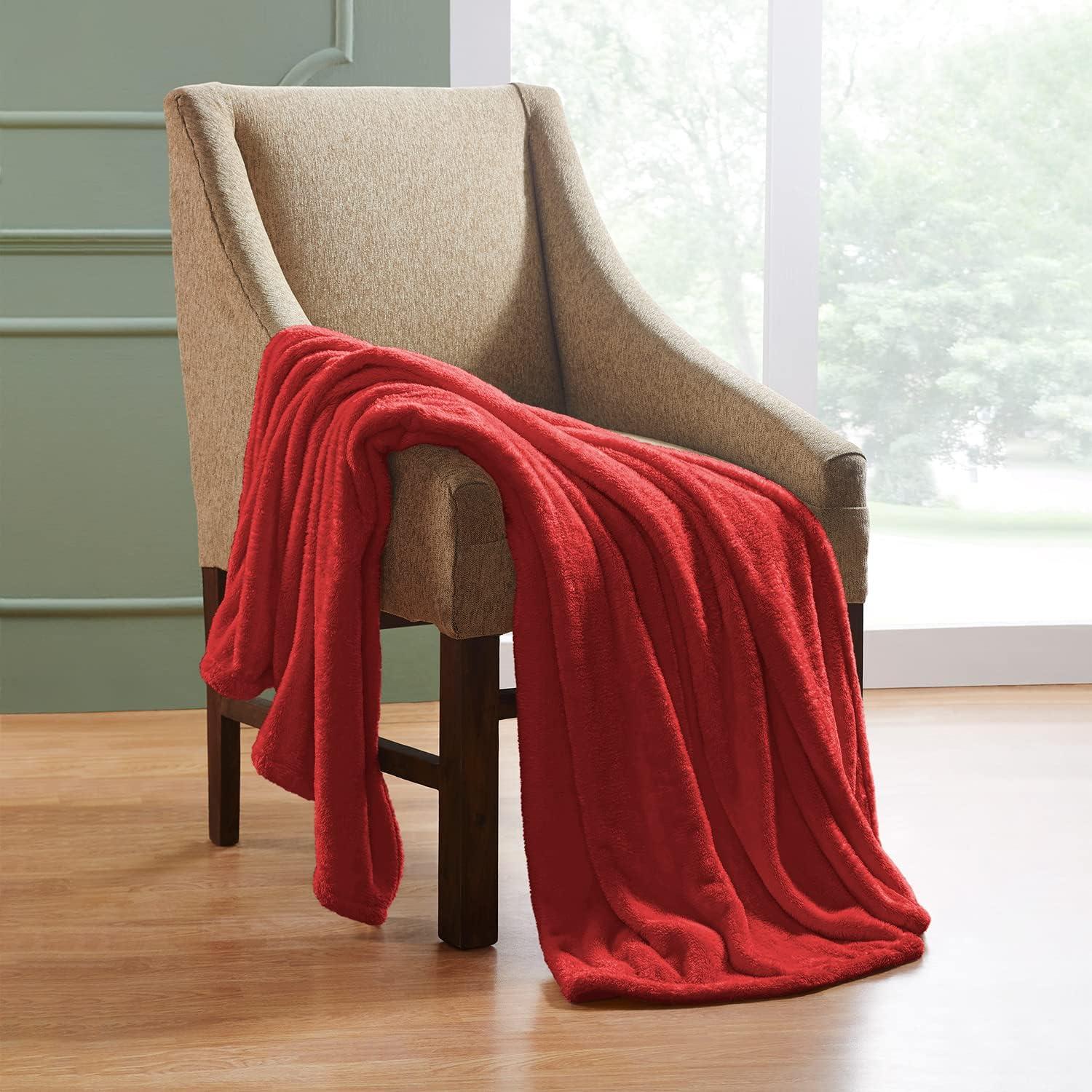 Superior Superior Solid Polyester Reversible All-Season Fleece Throws Blanket