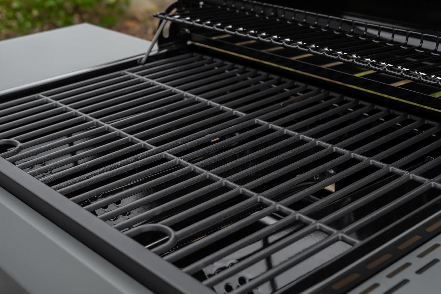 Megamaster 3 - Burner Freestanding Liquid Propane Gas Grill