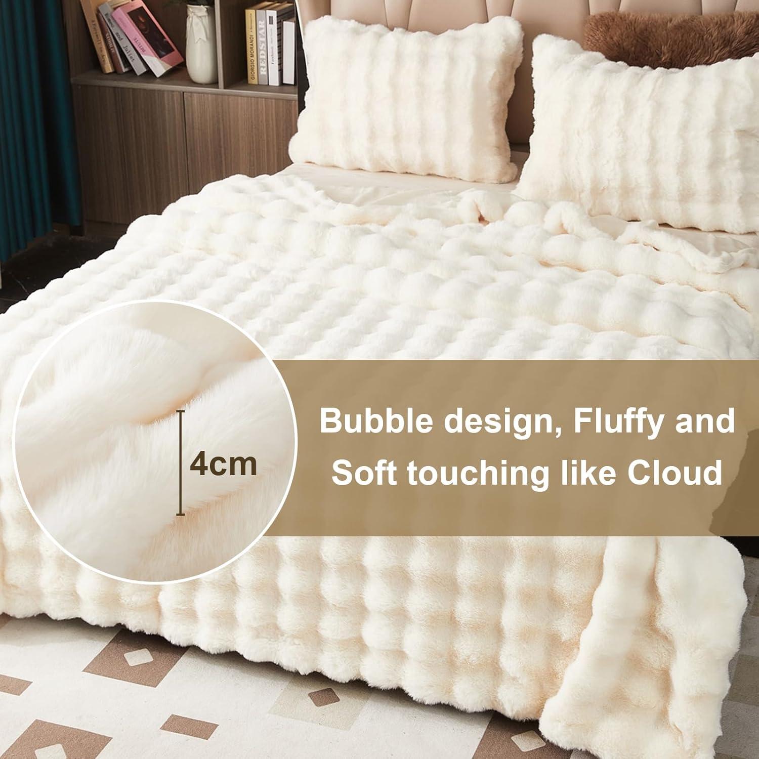 Soft Warm Faux Rabbit Fur Blanket - Thick 1000 G/M Faux Fur Throw with Ruffles - Fluffy Blanket for Bed, Sofa, Office (White, 100 x 160cm / 39" x 63")