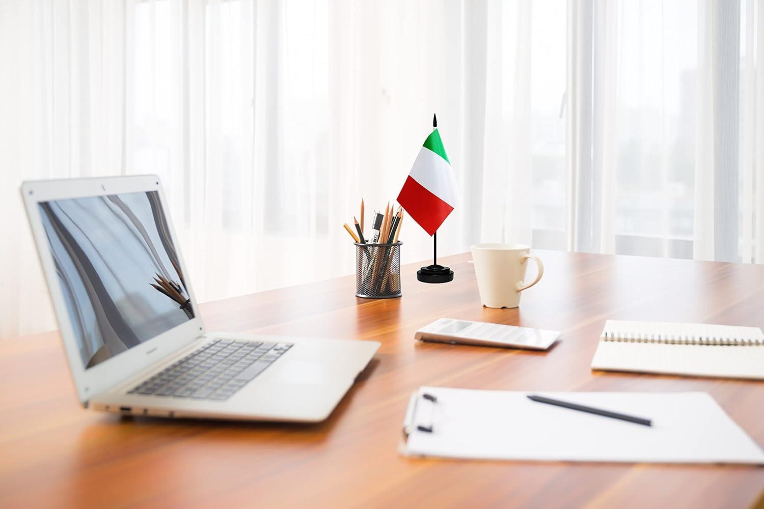 Italy Flags Italian Desk Flag Set Small Mini Italy Table Office Flag with 13" Black Pole, Black Base and Spear Top,Miniature Italian Deluxe Desktop Flag, Home Decoration, Office Decoration, Festival Celebrations(12 Pack )