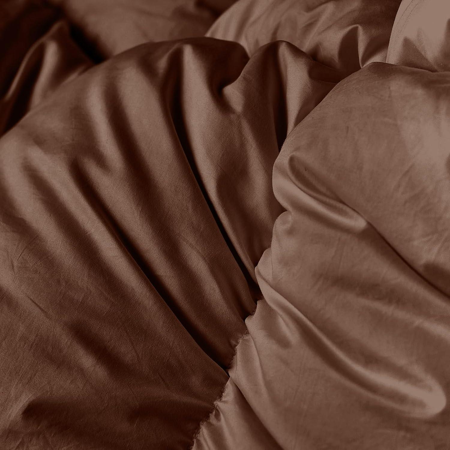 zzlamb Lightweight Feather Down Comforter Brown, All Season Warm Duvet Insert for Queen Bed, Durable Cotton-Blended Down Proof Shell Duvet with Corner Tabs, Queen Size 90''x90'' Brown