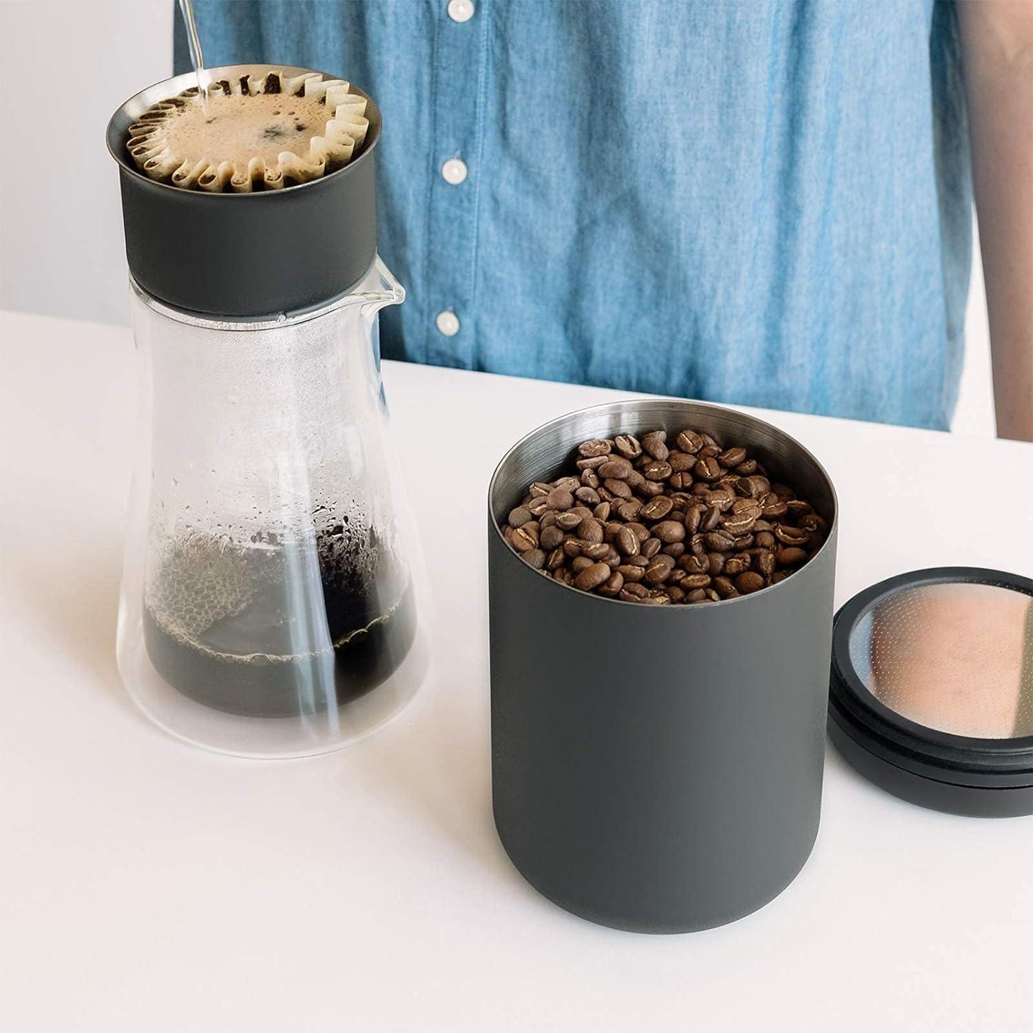 Fellow Atmos Large Vacuum Canister in Matte Black