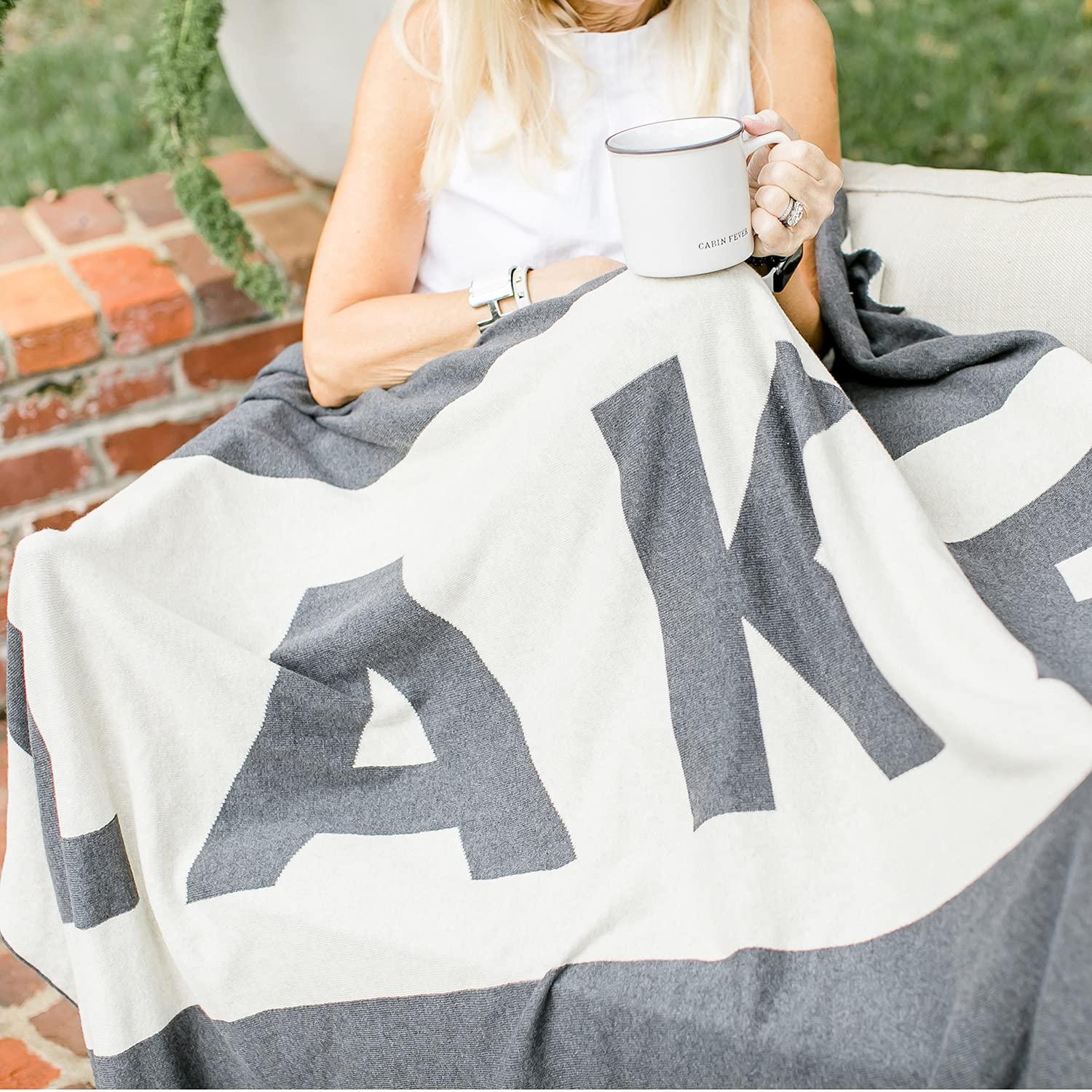 Creative Brands J2291 60 x 50 in. Face To Face Luxe Throw - Lake