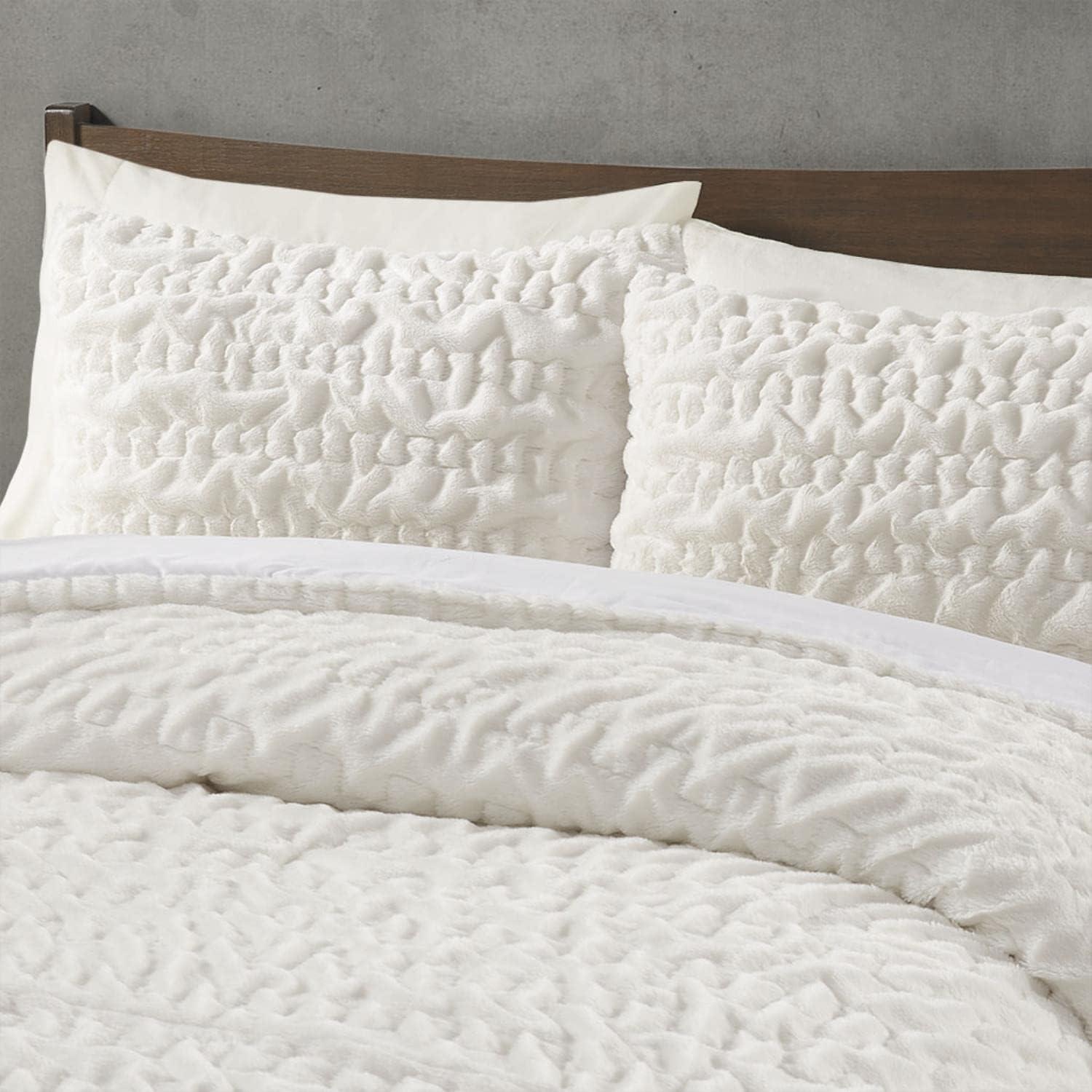 Almagul Ruched Fur Down Alternative Comforter Set