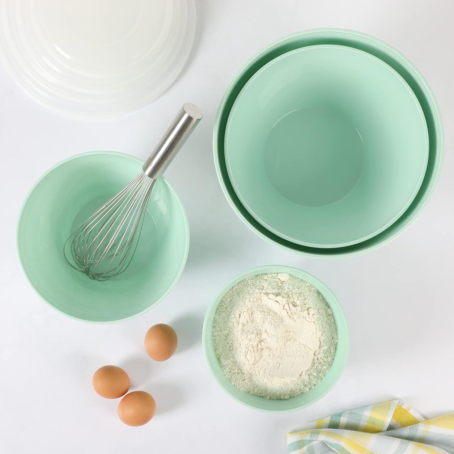 Martha Blue 8-Piece Round Mixing Bowl Set with Lids