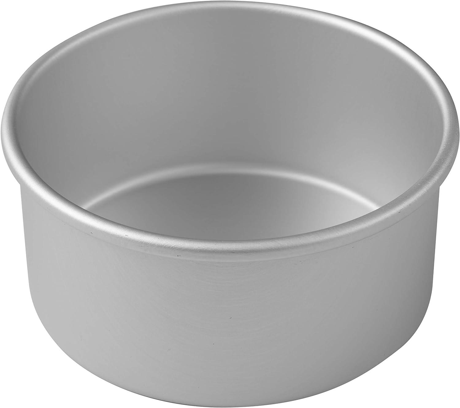 Wilton Decorator Preferred Cake Pan-Round 6"X3