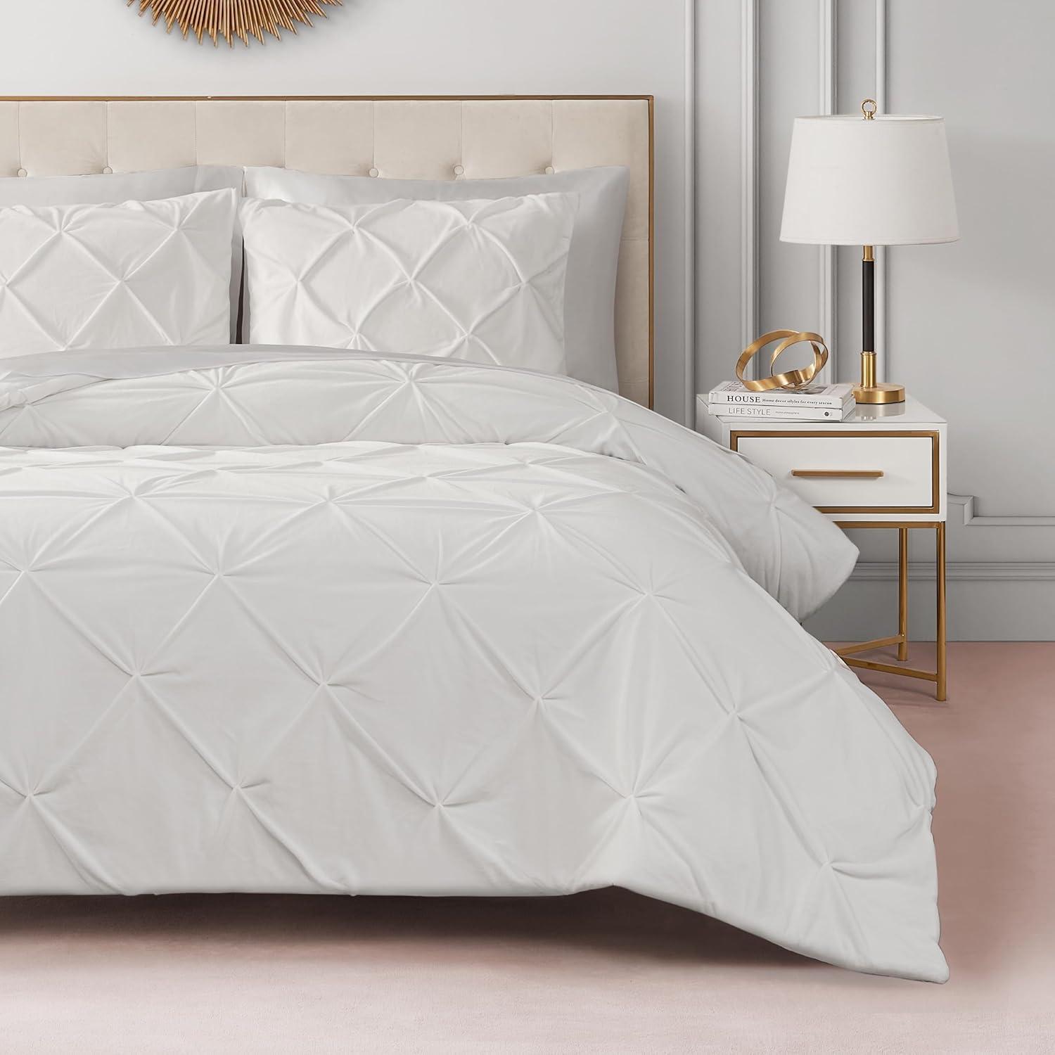 Juicy Couture Juicy Couture Kiss Pleat Plush Micromink Comforter Sets