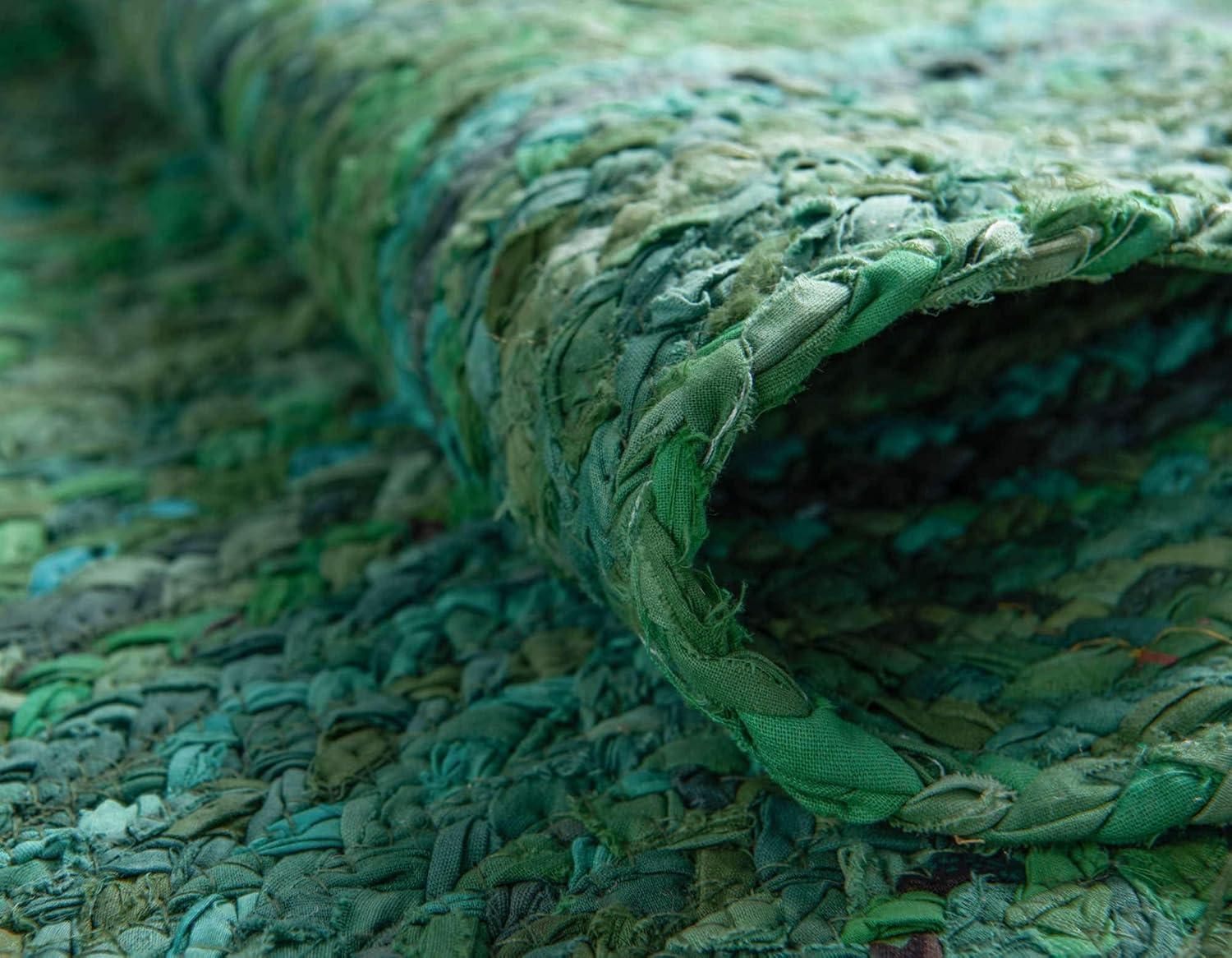 Unique Loom Braided Chindi Collection Area Rug - Layer (8' x 10' Oval Green/Hunter Green)