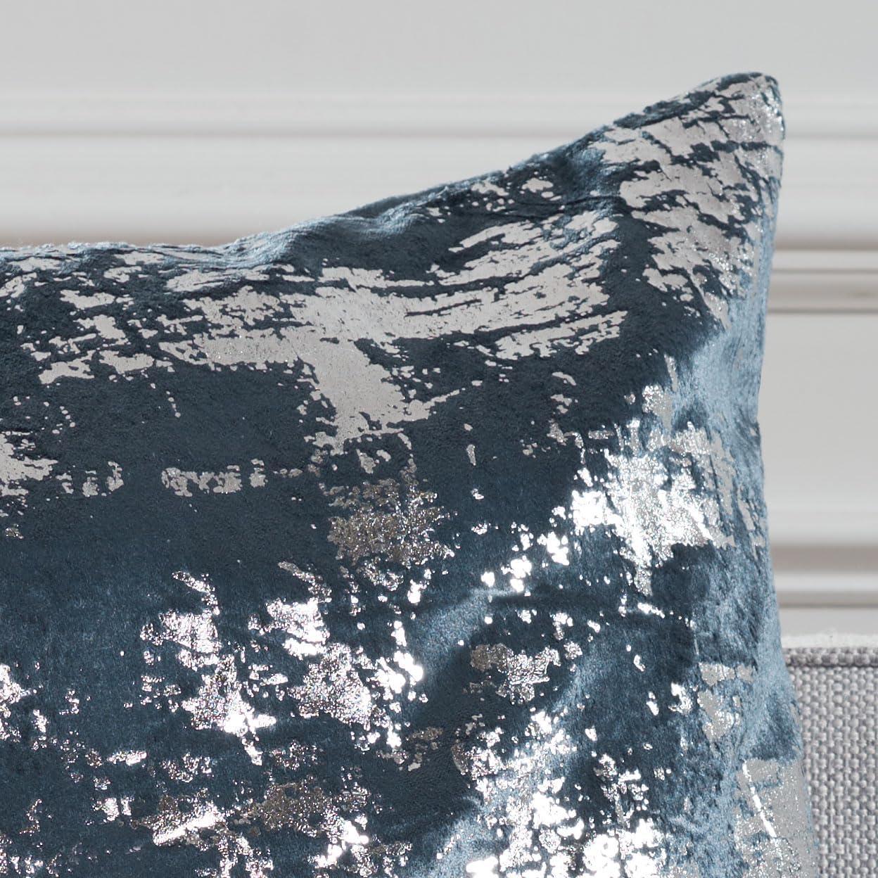 SAFAVIEH Edmee Abstract Pillow, 18" x 18", Midnight Blue/Silver