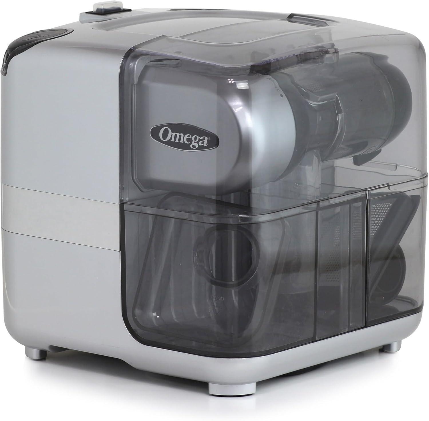 Omega Omega Cold Press 365 Masticating Slow Juicer with On-Board Storage