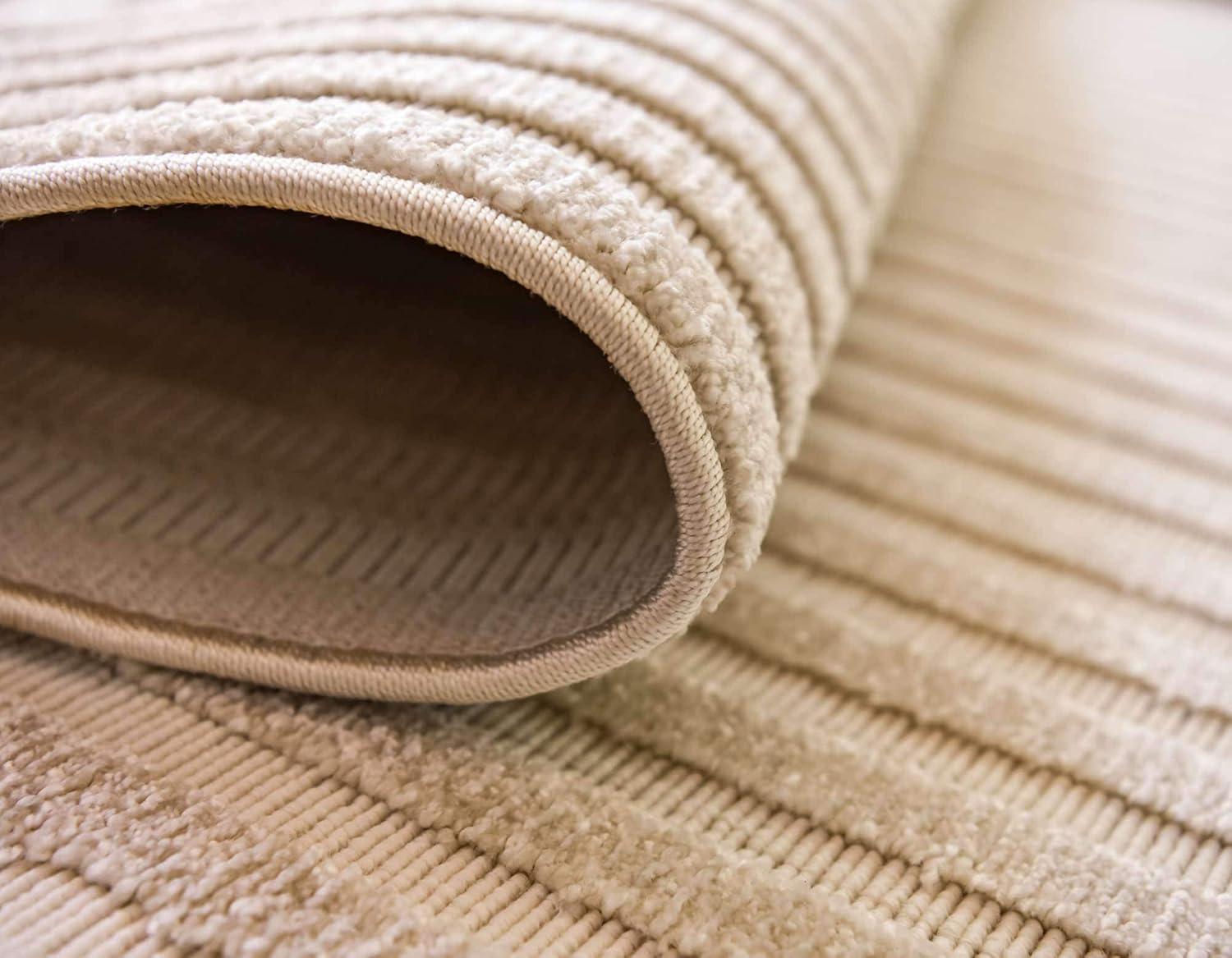 Beige and Ivory Synthetic Outdoor Runner Rug