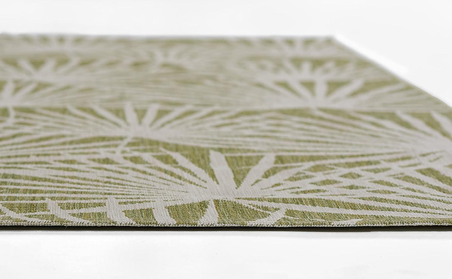 Novogratz Villa Floral Green/White Indoor / Outdoor Area Rug