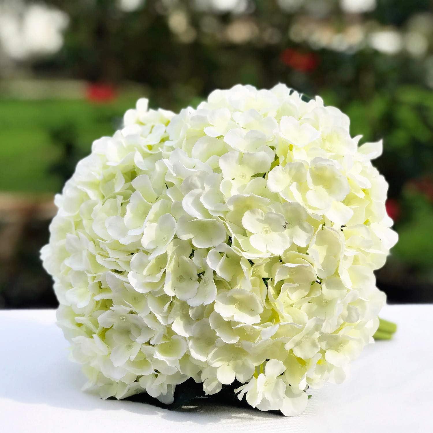 Enova Home Artificial Silk Hydrangea Flowers Arrangement in Clear Glass Vase with Faux Water (Cream)