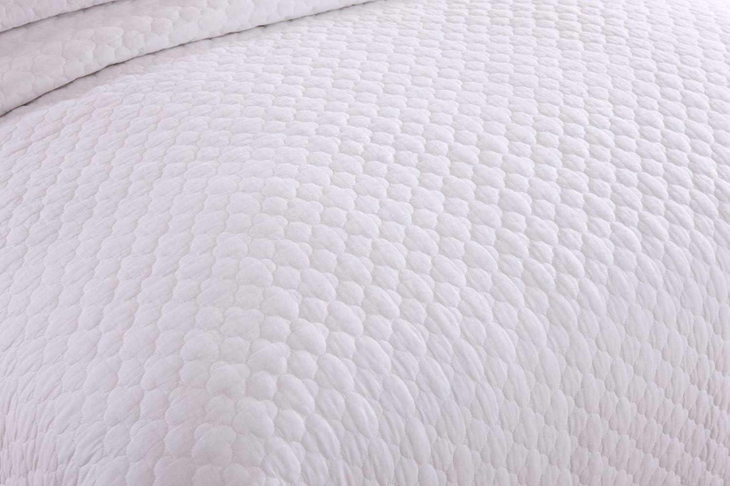 King Size White Cotton Reversible Quilt Set