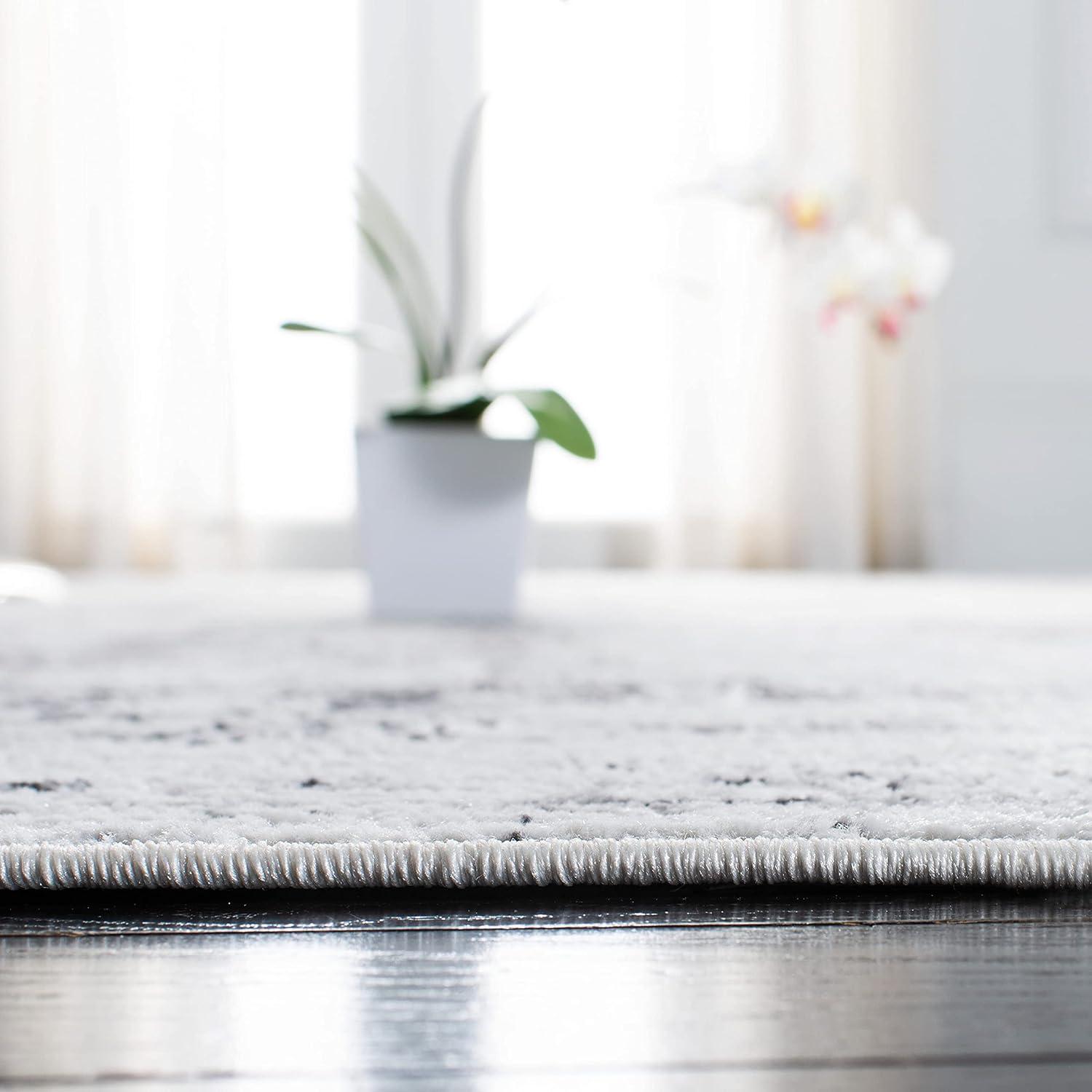 Amelia ALA700 Power Loomed Runner Rug - Ivory/Grey - 2'2"x6' - Safavieh.