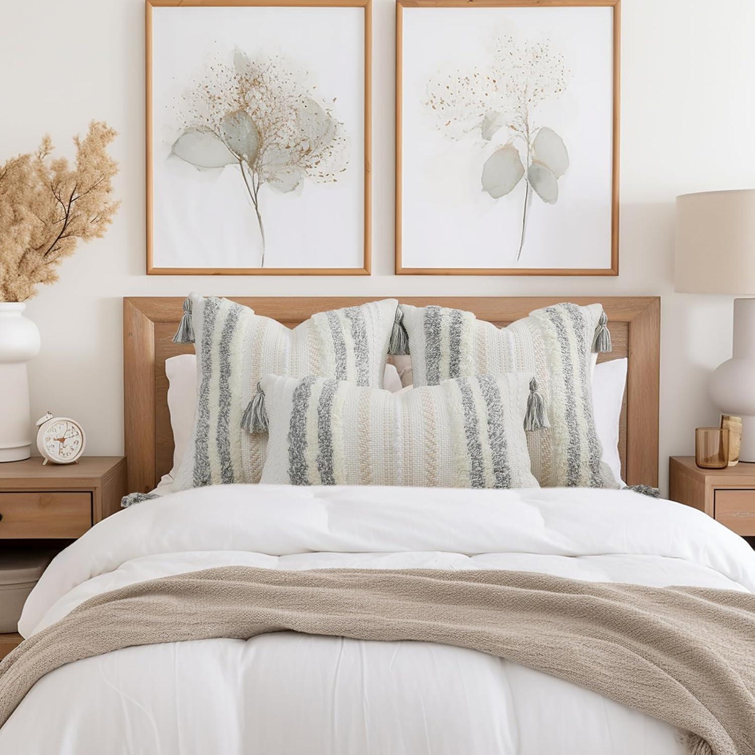 decorUhome 2 Pack Boho Decorative Throw Pillow Covers Tufted Woven with Tassel Series Pillow Case, 18x18, Light Grey