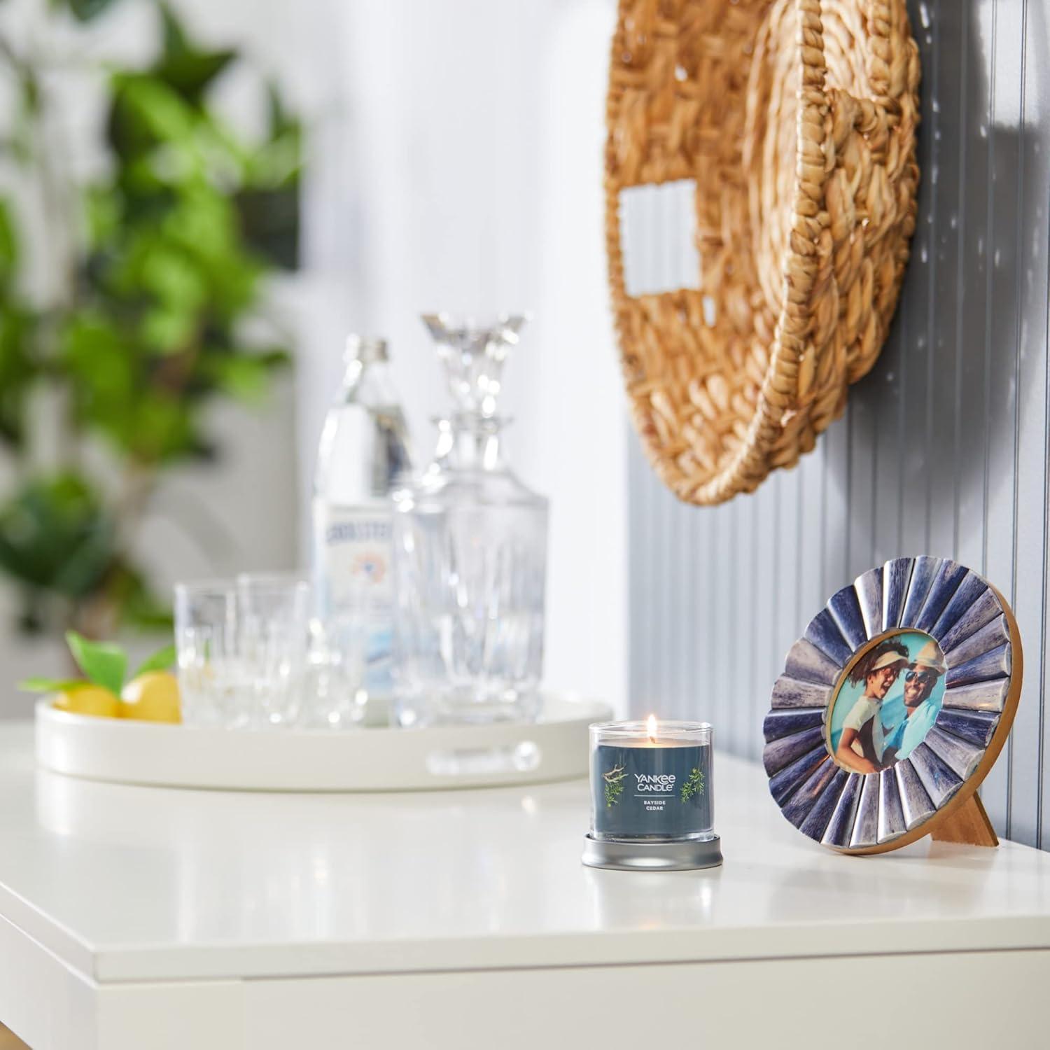 YANKEE CANDLE Signature Bayside Cedar Scented Tumbler Candle