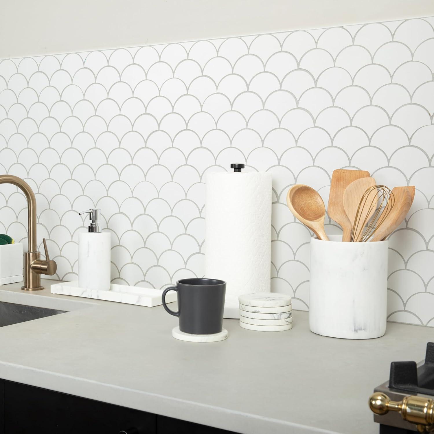 Essentra Home Set of 6 White Marble Coasters for Drinks, Soft Felt Bottom Protects Your Furniture from Scratches, Absorbent 4 Inch Coasters