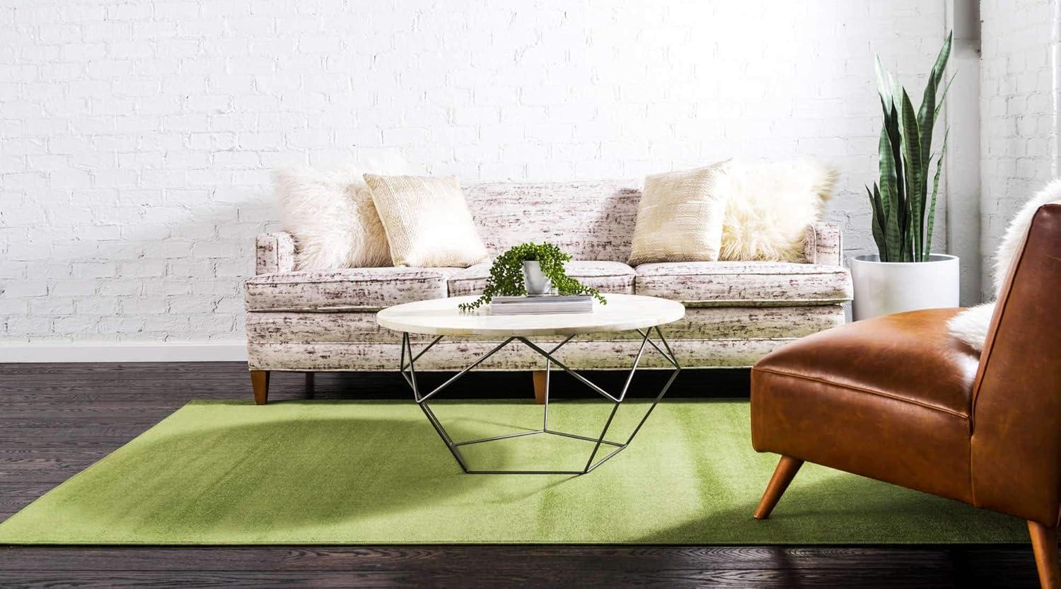 Unique Loom Williamsburg Collection Area Rug - Solid (5'  x 8' Rectangle Green)