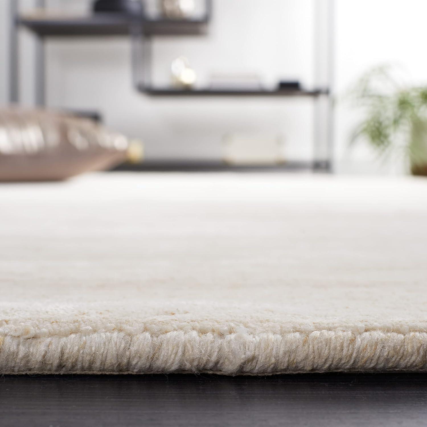 Mirage MIR550 Hand Loomed Indoor Area Rug - Beige - 6'x9' - Safavieh