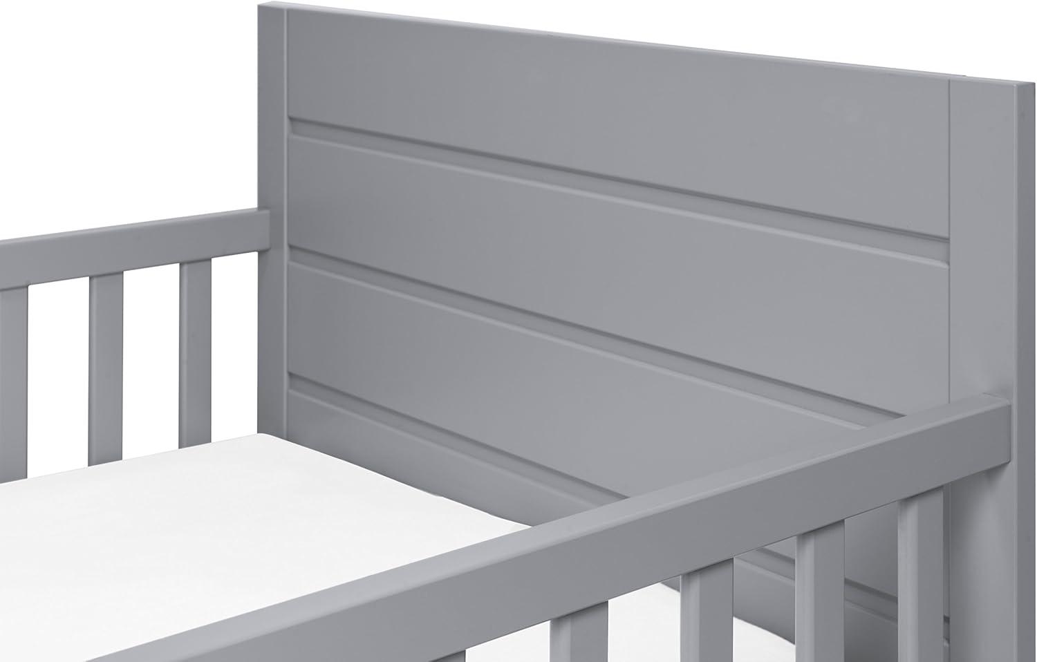 daVinci Modena Toddler Platform Bed by DaVinci