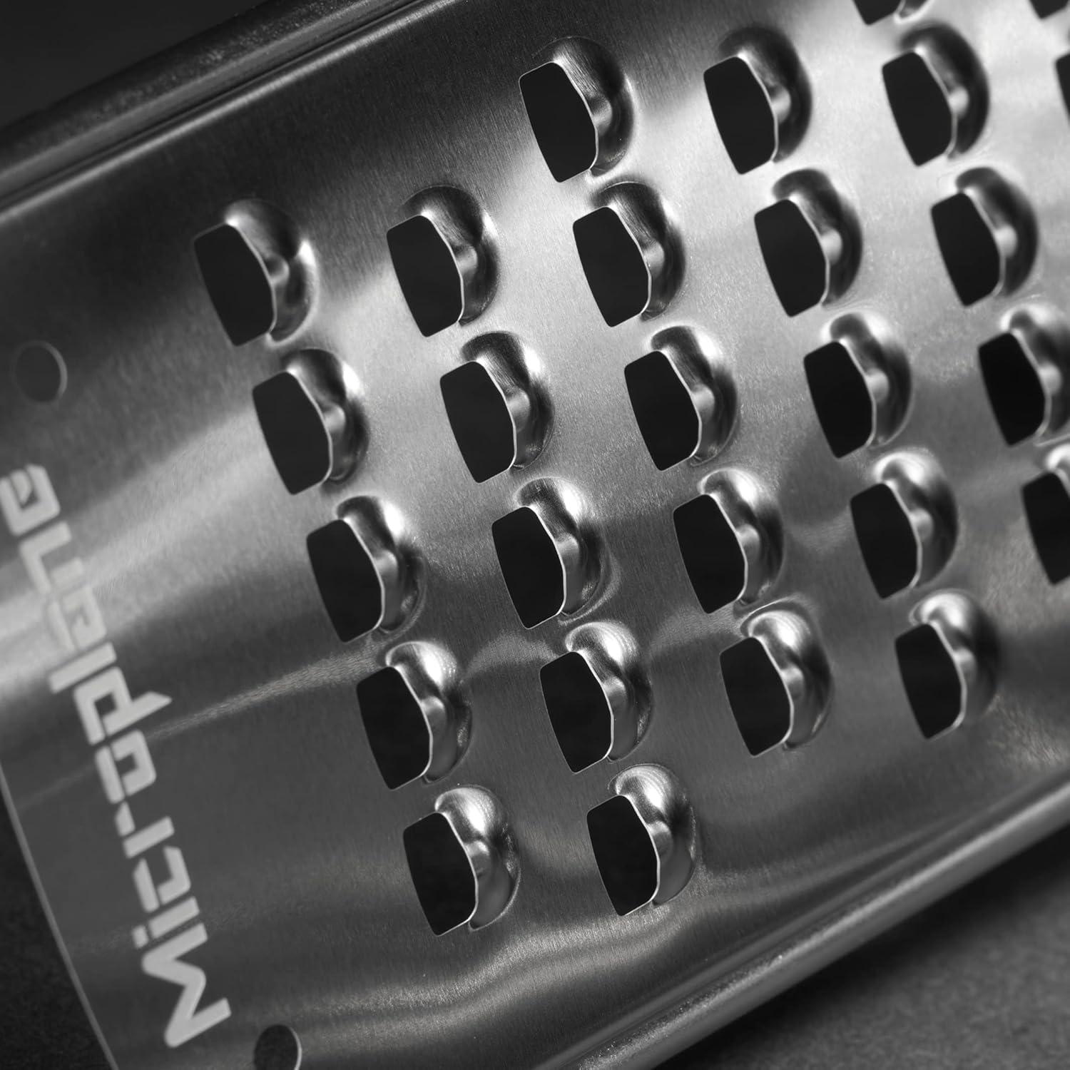 Microplane Professional Series Extra Coarse Cheese Grater