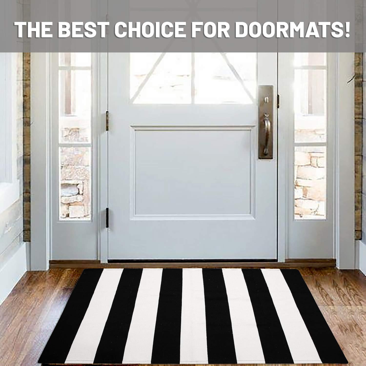 IOHOUZE Navy and White Striped Rug 2'x3' Front Door Rugs, Small Washable Area Rug for Front Porch, Spring Summer Doormats Outdoor Indoor, Cotton Rugs for Entryway Porch Entrance