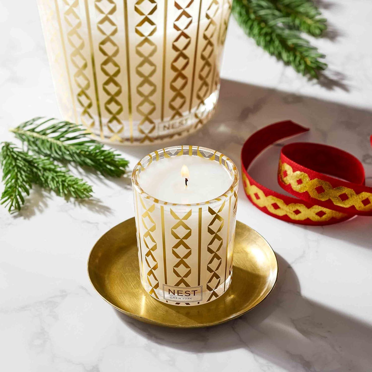 Amber Holiday Animal-Shaped Soy Votive Candle with Festive Scent