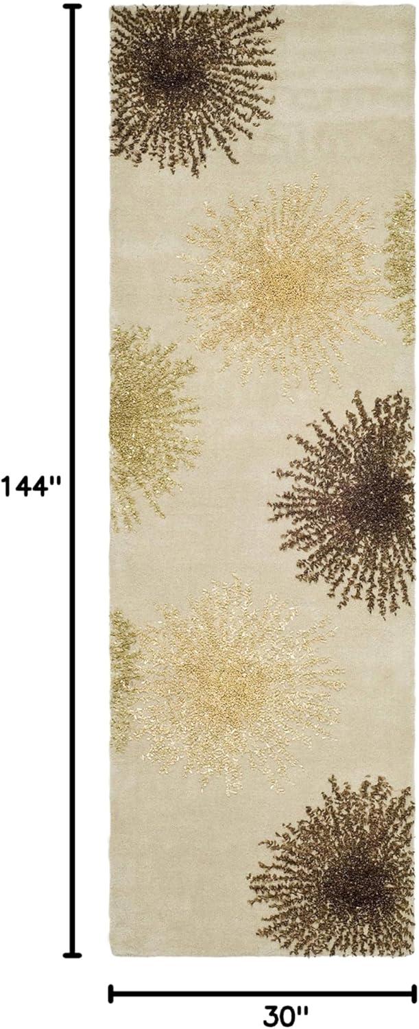 Soho SOH712 Hand Tufted Area Rug  - Safavieh