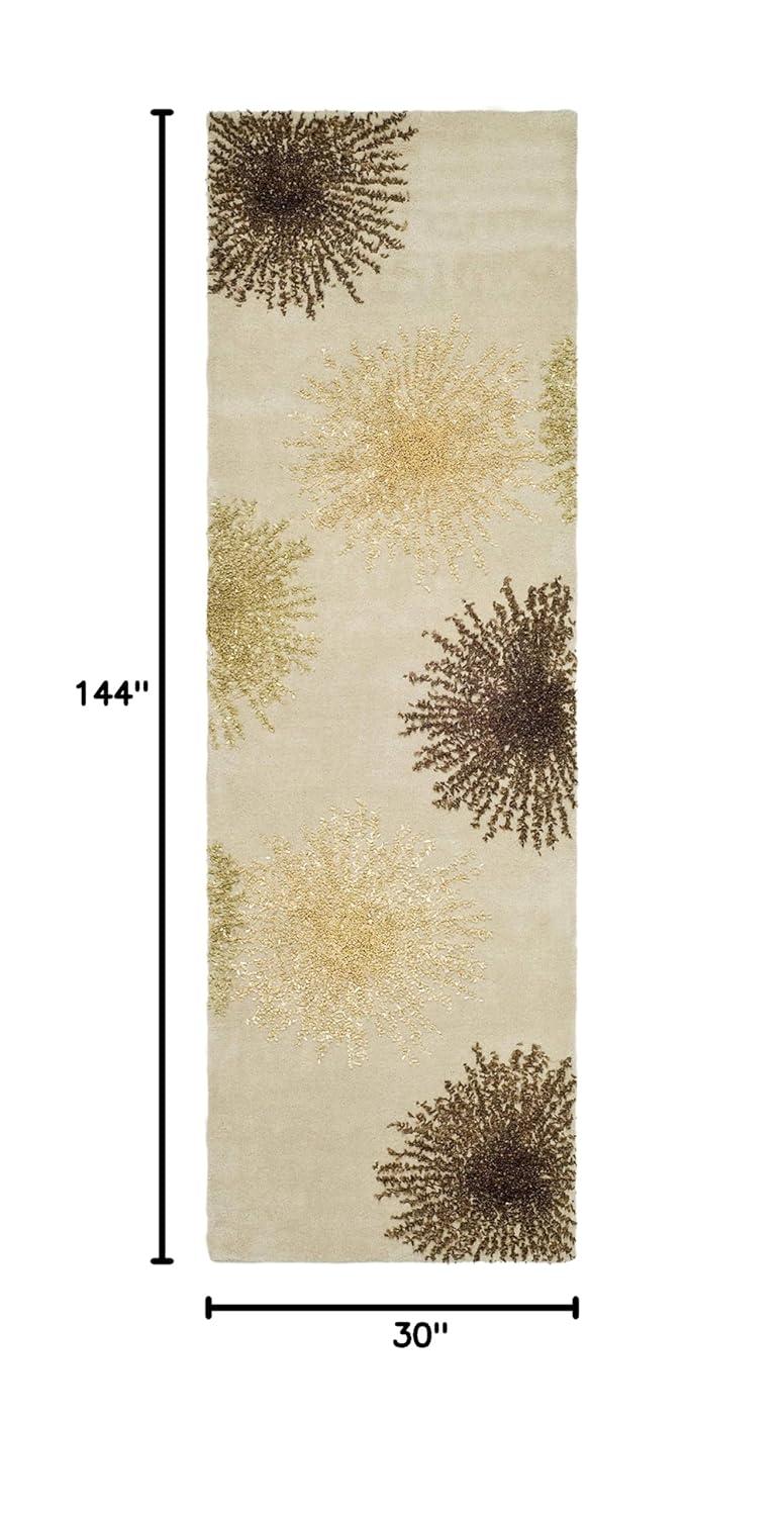 Soho SOH712 Hand Tufted Runner Rug - Beige - 2'6"x12' - Safavieh.