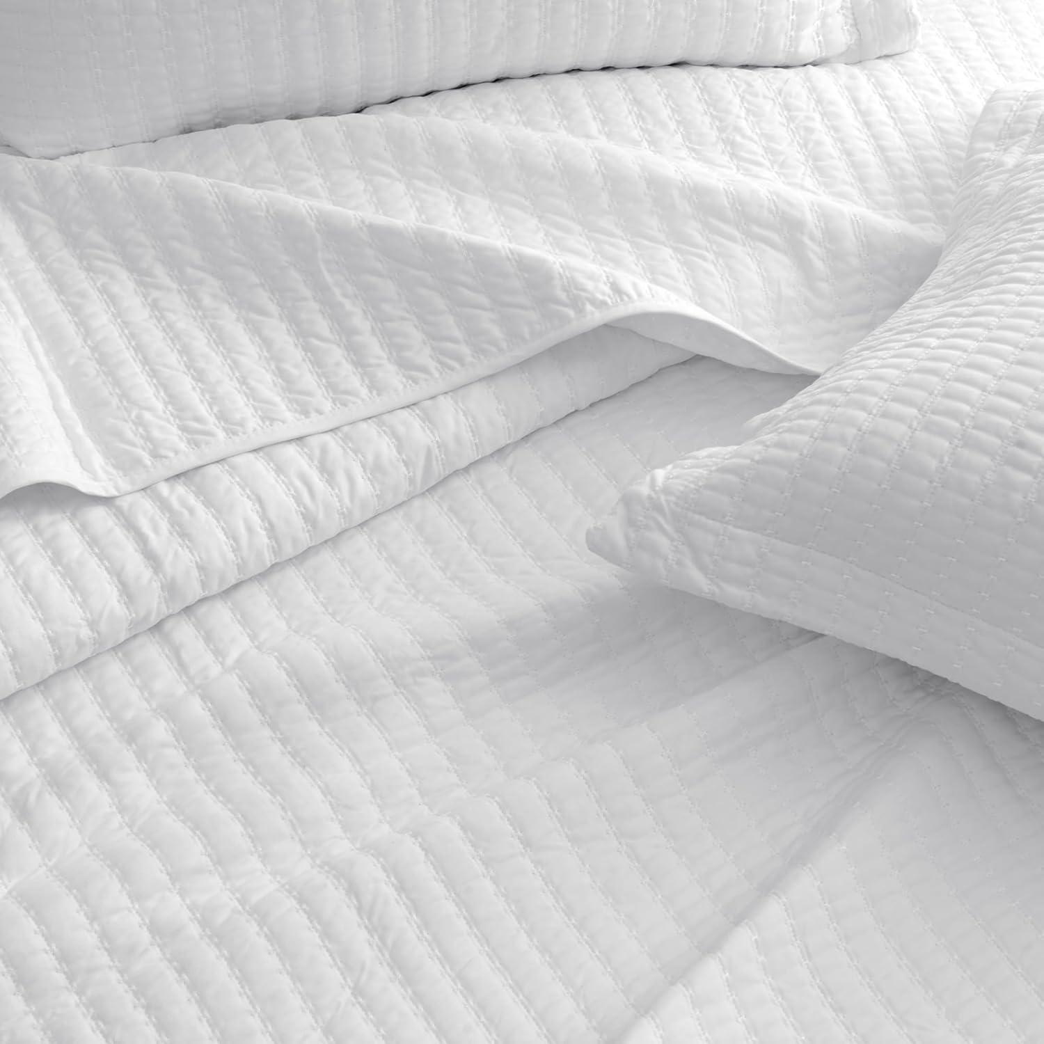 FreshFolds Modern & Contemporary Stripe Stitched Quilt Set with Shams