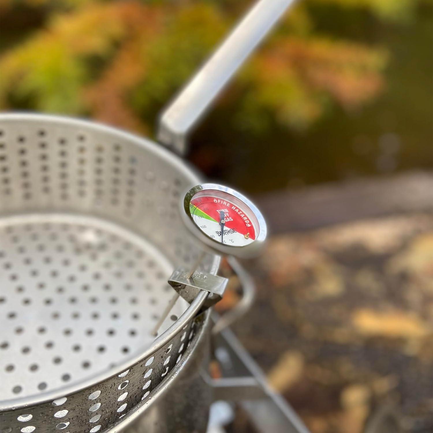 Bayou Classic 10-Quart Stainless Steel Lidded Kitchen Deep Frying Pot with Handles, Fry Perforated Basket, and Thermometer, Silver