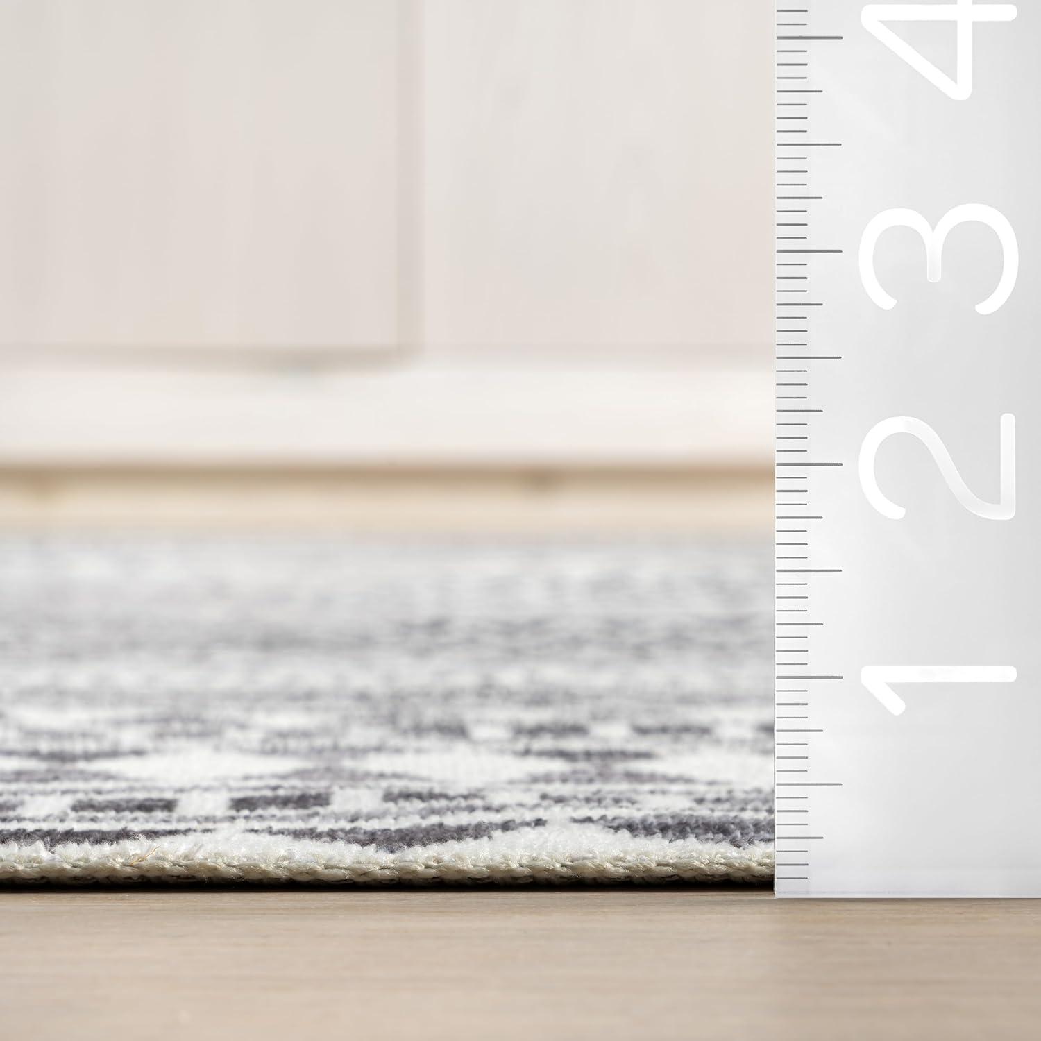 Nuloom Kira Pet Friendly Machine Washable Geometric Area Rug, 5' x 8', Grey