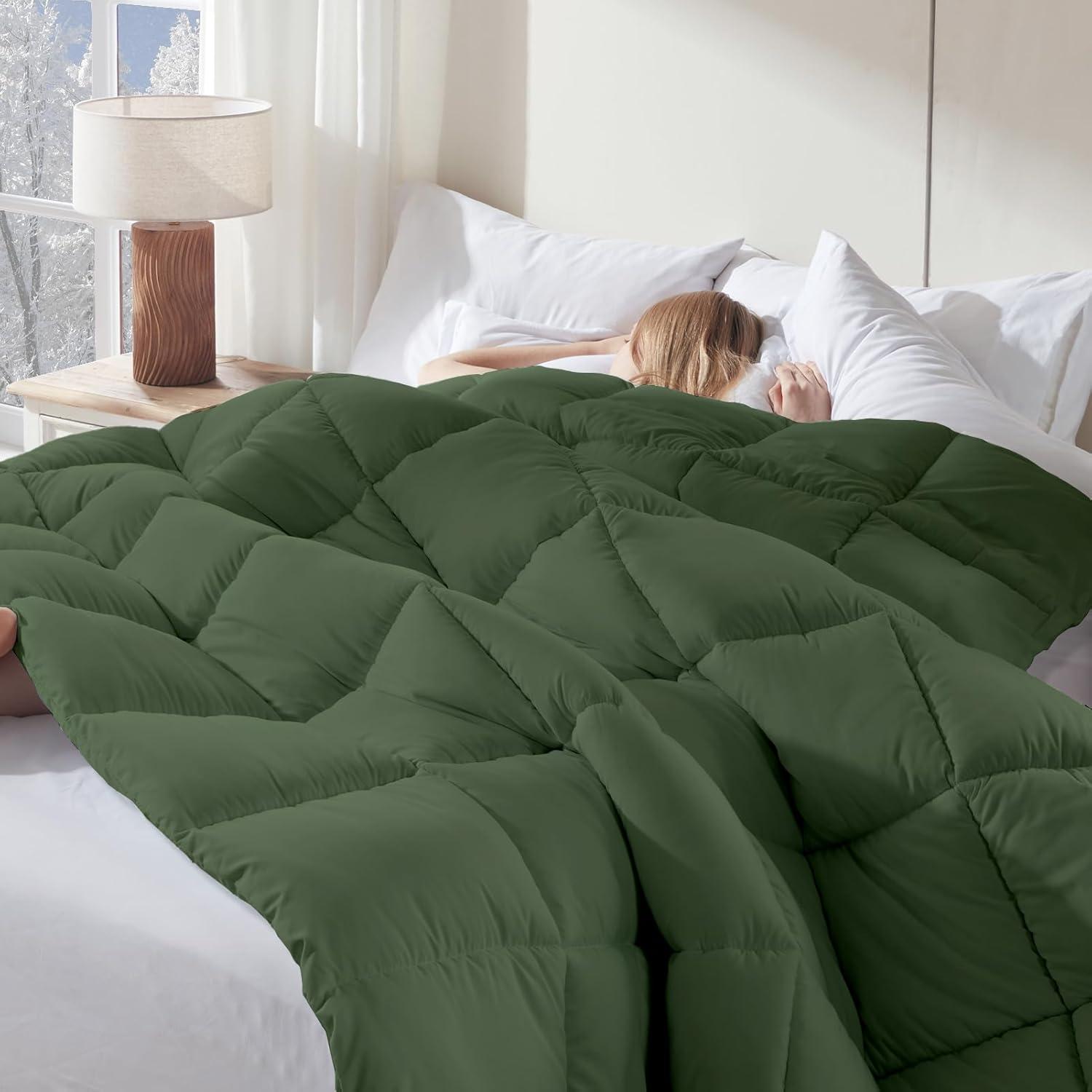 Queen Green Microfiber All-Season Comforter