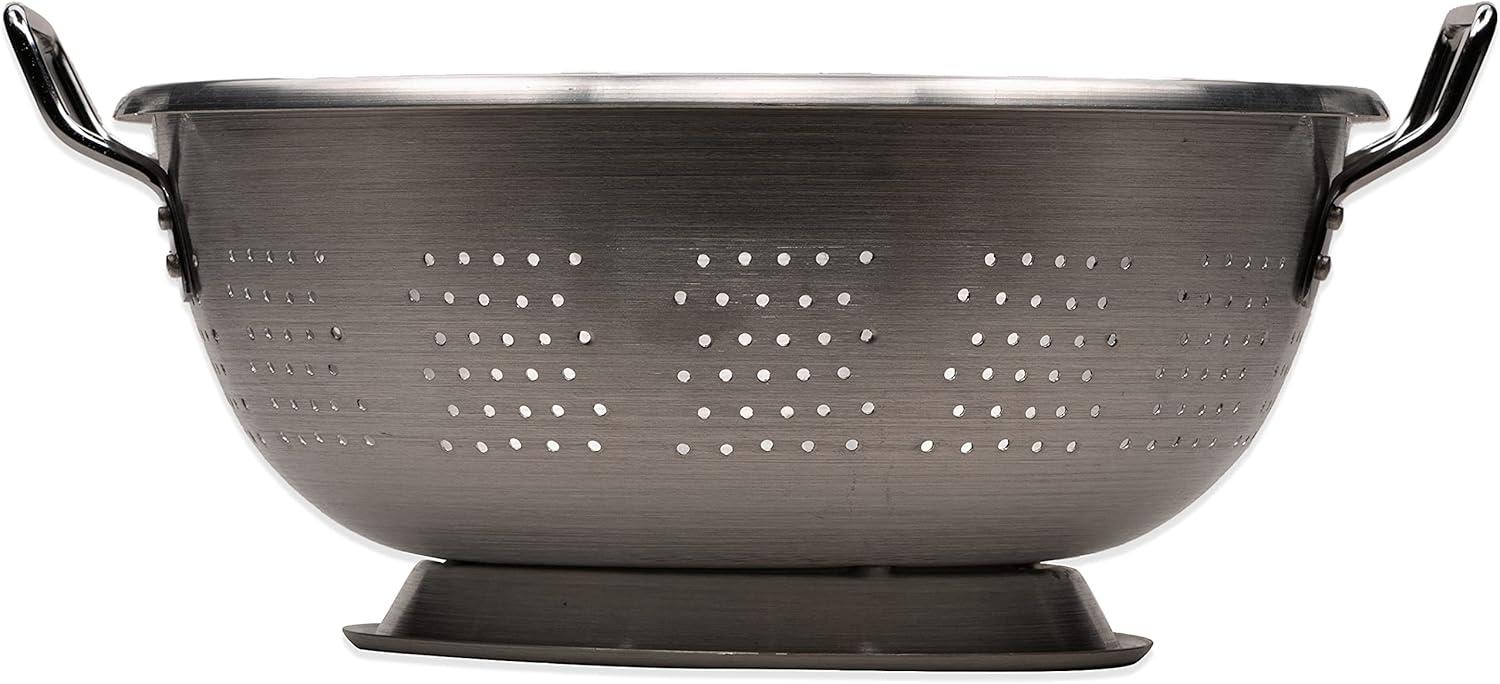 Carlisle 60280 Standard Weight 16 Qt. Aluminum Colander